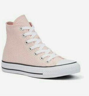 Sweat-Absorbant Light Shoes