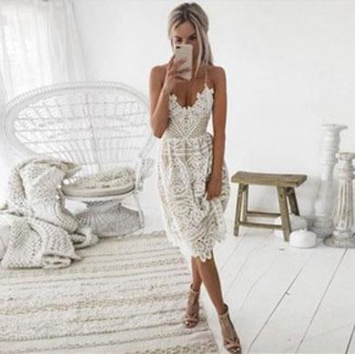 AMELIA v neck lace dress